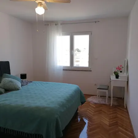 Sunny Spot Apartment *