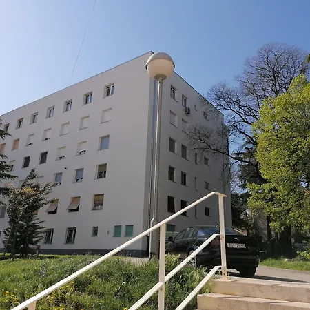 Sunny Spot Apartment Pula